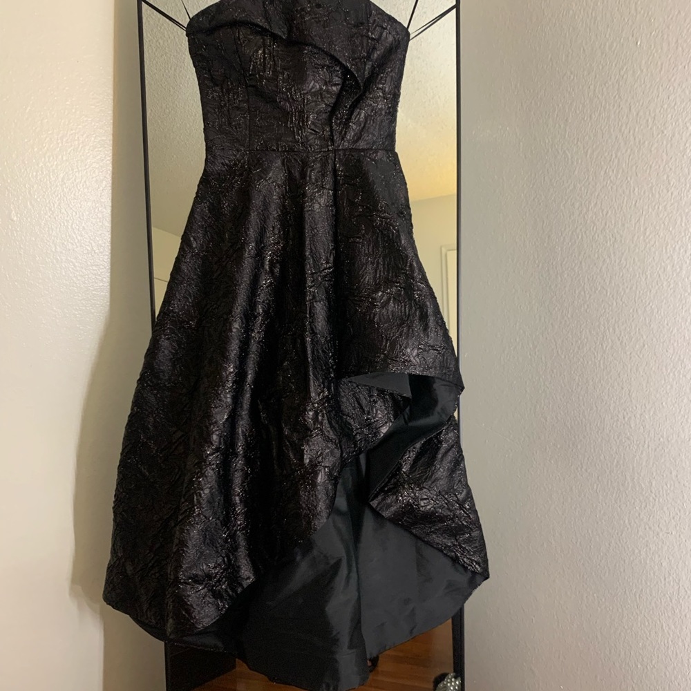 Black Sleeveless Evening Dress
